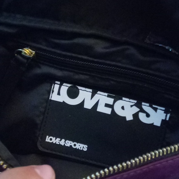 Cross-Body bag - Picture 4 of 4